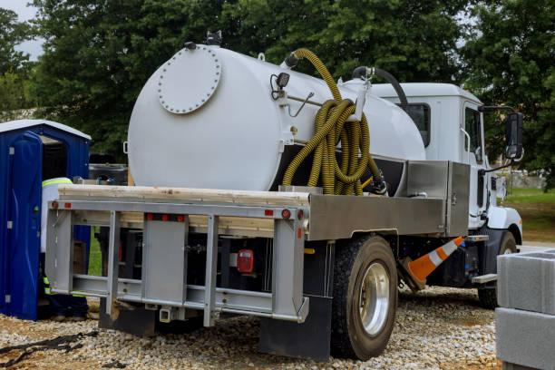 Best Portable restroom trailer rental  in Prattville, AL
